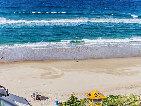 Sunbird Beach Resort Main Beach - Tourism Noosa 22