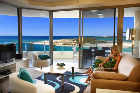 Monaco Caloundra - Tourism Noosa 32