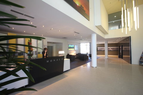 Monaco Caloundra - Tourism Noosa 4