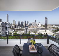 Arise Ivy  Eve Apartments - Tourism Noosa