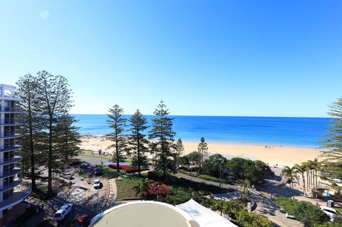 Peninsular Beachfront Resort - Tourism Noosa 0