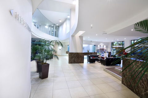 Peninsular Beachfront Resort - Tourism Noosa 19