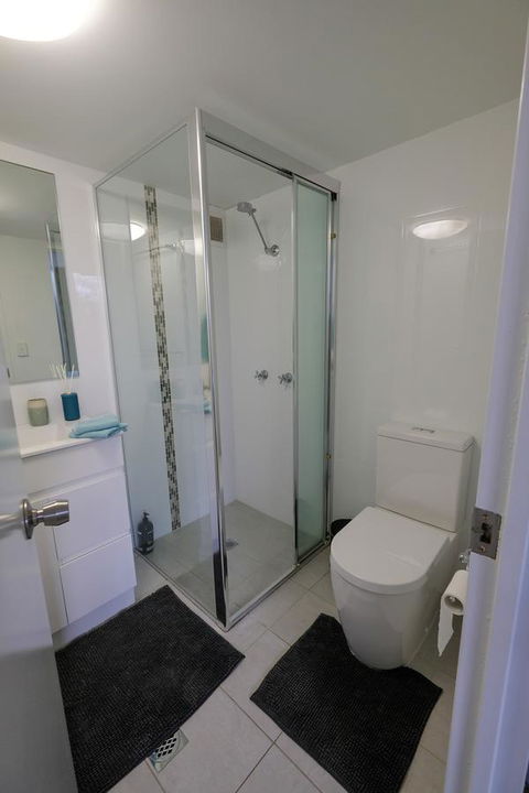 Sanctuary Beach Retreat - Tourism Noosa 3