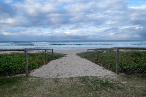 Sanctuary Beach Retreat - Tourism Noosa 25