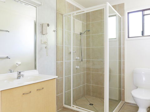 NRMA Treasure Island Holiday Resort - Tourism Noosa 17