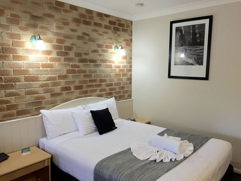Country Gardens Motor Inn - Tourism Noosa 13