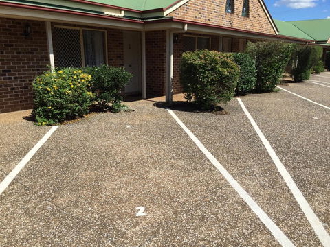 Country Gardens Motor Inn - Tourism Noosa 18