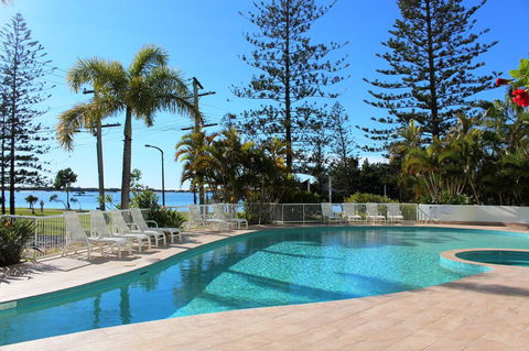 Crystal Bay On The Broadwater - Tourism Noosa 25