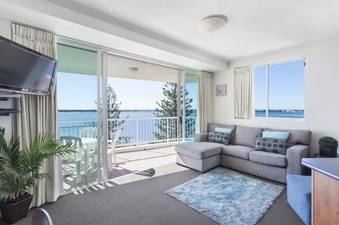 Crystal Bay On The Broadwater - Tourism Noosa 17
