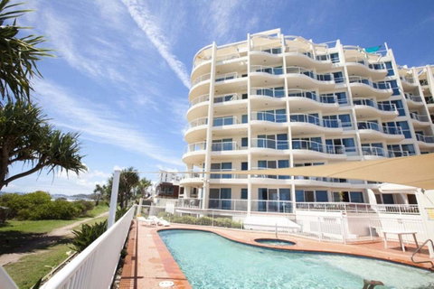 Regency On The Beach - Tourism Noosa 0