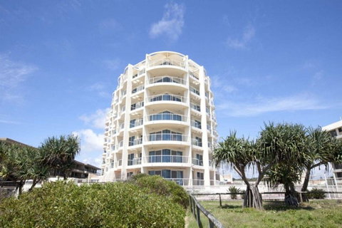 Regency On The Beach - Tourism Noosa 11