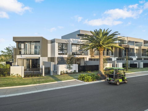 The Residences At The Peninsula - Tourism Noosa 1