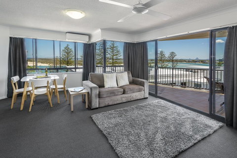 Belaire Place Motel Apartments - Tourism Noosa 5