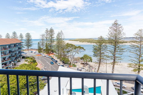 Belaire Place Motel Apartments - Tourism Noosa 16