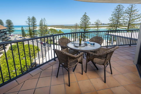Belaire Place Motel Apartments - Tourism Noosa 3