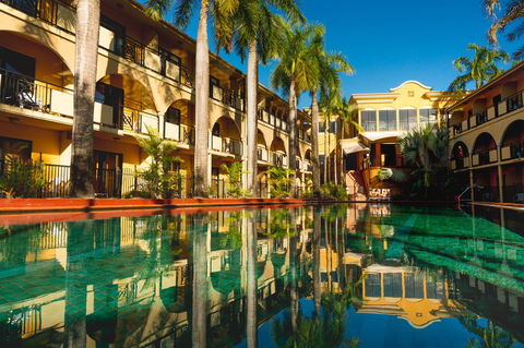Palm Royale Cairns - Tourism Noosa 6
