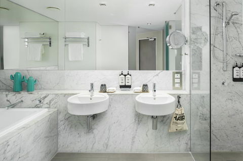 Ovolo The Valley Brisbane - Tourism Noosa 2