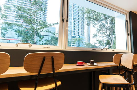 Woodroffe Hotel - Tourism Noosa 23