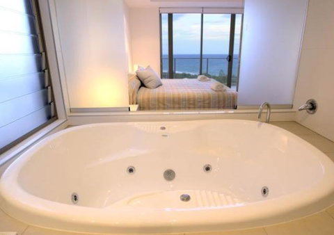 Rainbow Sea Resort - Tourism Noosa 7