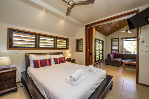 Pure Magnetic Villa 9 - Tourism Noosa 20