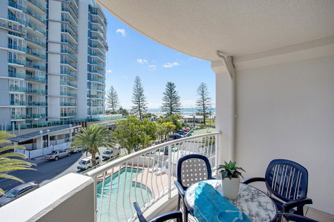 Kirra Beach Apartments - Tourism Noosa 16