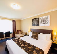 Best Western Plus Ambassador On Ruthven Motor Inn - Tourism Noosa
