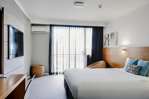 Novotel Cairns Oasis Resort - Tourism Noosa 27