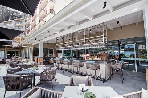 Novotel Cairns Oasis Resort - Tourism Noosa 12