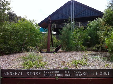 Fraser Island Retreat - Tourism Noosa 8