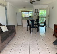 Townsville Holiday Apartments - Tourism Noosa