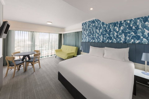 Vibe Hotel Gold Coast - Tourism Noosa 37