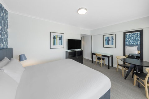 Vibe Hotel Gold Coast - Tourism Noosa 10