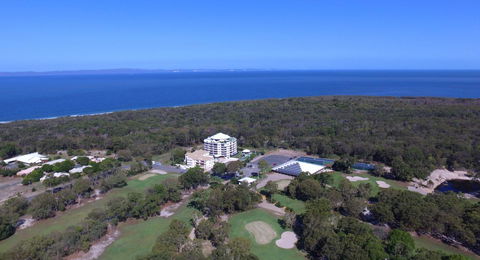 Fairways Golf & Beach Retreat Bribie Island - Tourism Noosa 7