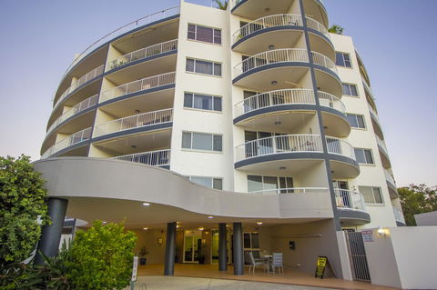 Fairways Golf & Beach Retreat Bribie Island - Tourism Noosa 9