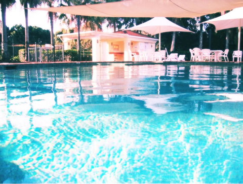Waterfront Resort Villa With Buggy - Tourism Noosa 0