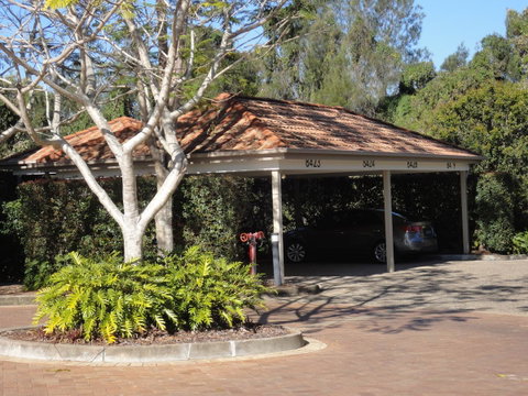 Waterfront Resort Villa With Buggy - Tourism Noosa 29