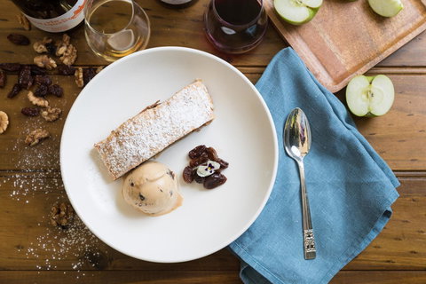 Cairns Harbourside Hotel - Tourism Noosa 19