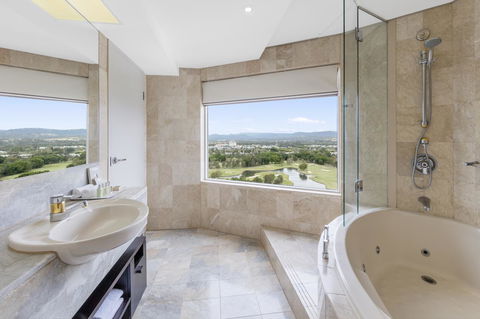 RACV Royal Pines Resort Gold Coast - Tourism Noosa 3