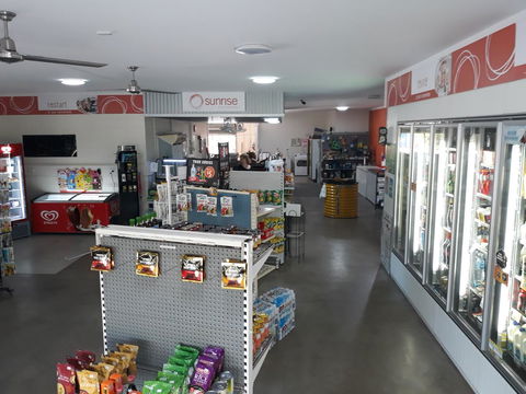 Speewah Country Tavern - Tourism Noosa 5