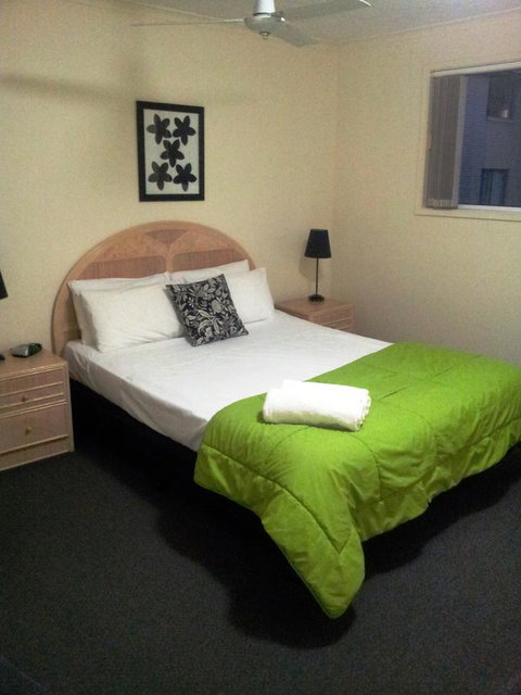 Champelli Palms Apartments - Tourism Noosa 19