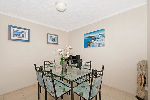 Champelli Palms Apartments - Tourism Noosa 10