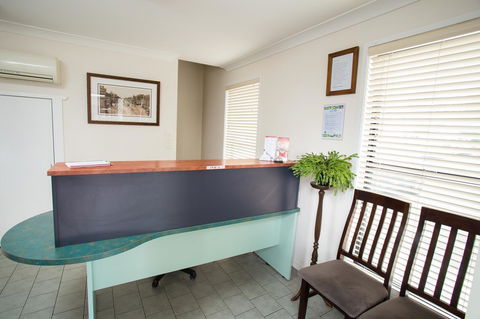 Downs Motel - Tourism Noosa 23