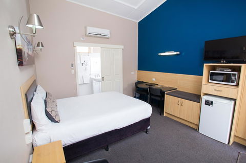 Downs Motel - Tourism Noosa 28