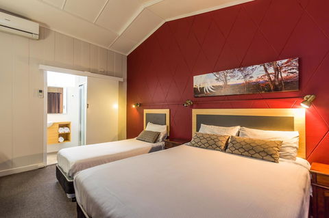 Downs Motel - Tourism Noosa 14