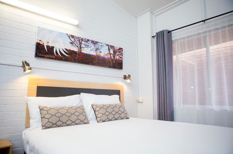 Downs Motel - Tourism Noosa 26