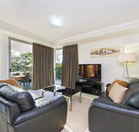 On the Bay Apartments - Tourism Noosa