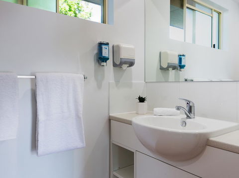 Anchor Motel Noosa - Tourism Noosa 6