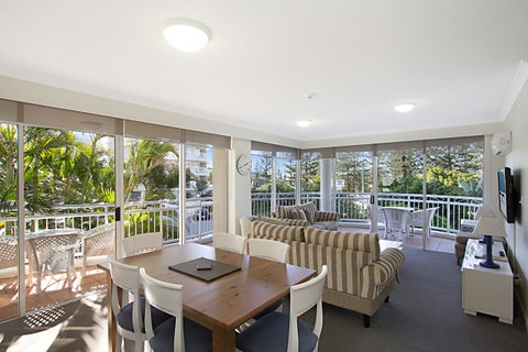 ULTIQA Burleigh Mediterranean Resort - Tourism Noosa 5