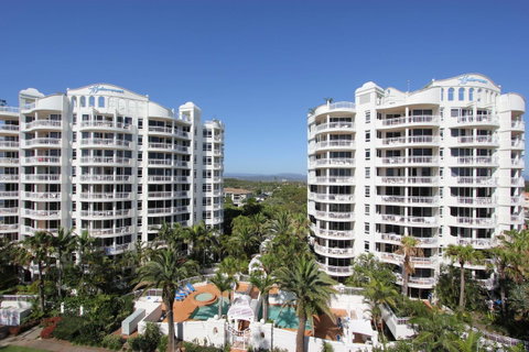 ULTIQA Burleigh Mediterranean Resort - Tourism Noosa 29