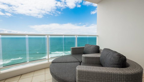 Pacific Views Resort - Tourism Noosa 0